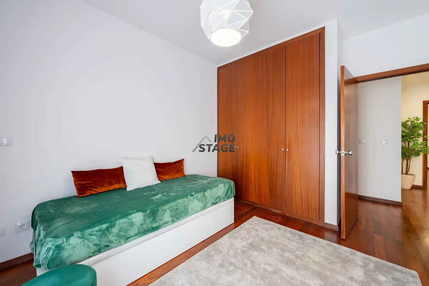 T2 junto ao Hospital S.João — fotografia 19