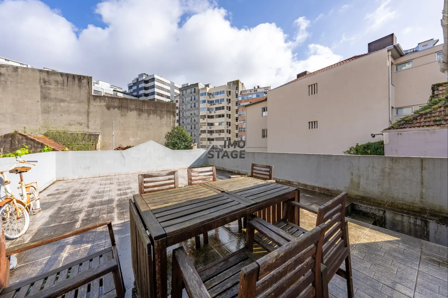 Prédio no centro histórico do Porto — fotografia 17