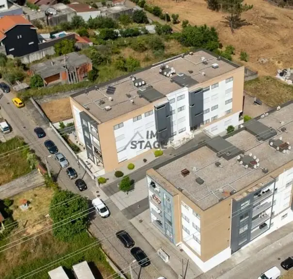 T2 Moderno em localização tranquila