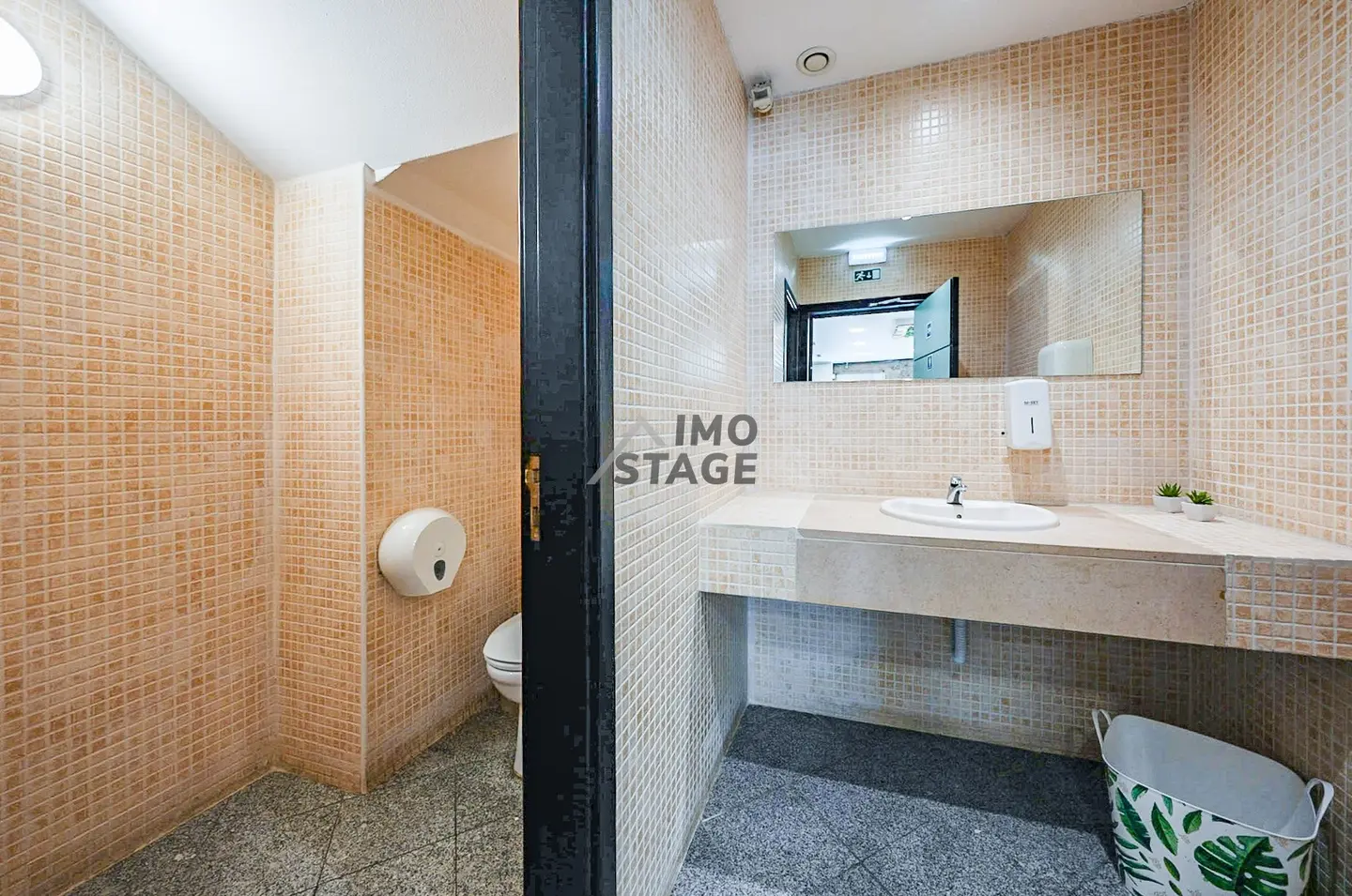 Oportunidade Única – Restaurante Totalmente Equipado e Pronto a Funcionar! — fotografia 12